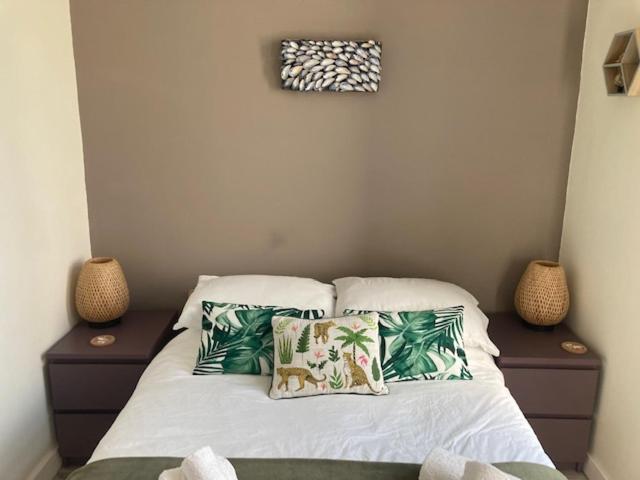 The Salt Box- Lovely Refurbished Annexe, Free Parking, Walk To Porth Beach. Saint Columb Minor Kültér fotó